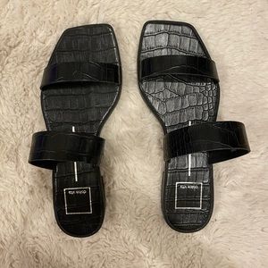 Dolce Vita Issac Sandal - 8M